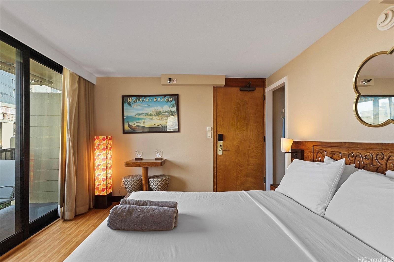 Bamboo condo # 901, Honolulu, Hawaii - photo 12 of 25