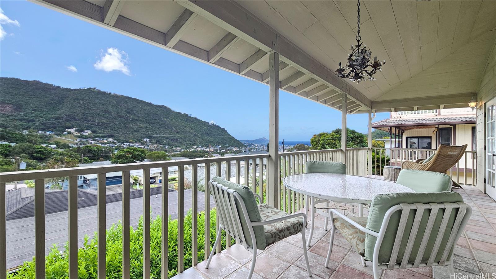 2427  Jasmine Street Palolo, Diamond Head home - photo 17 of 25