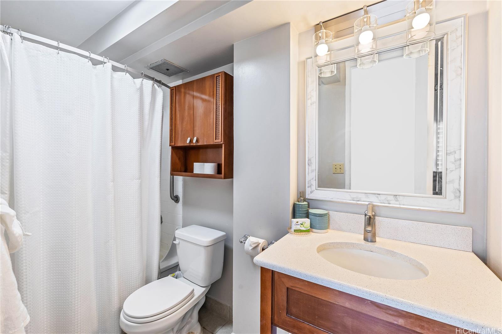 Pacific Monarch condo # 1006, Honolulu, Hawaii - photo 12 of 23