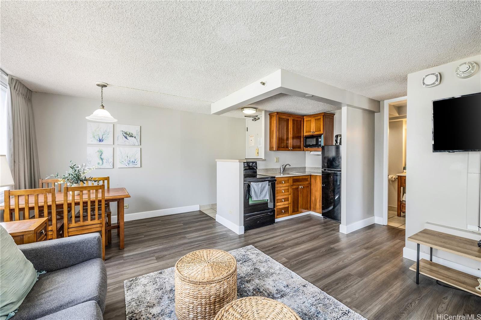 Pacific Monarch condo # 1006, Honolulu, Hawaii - photo 3 of 23