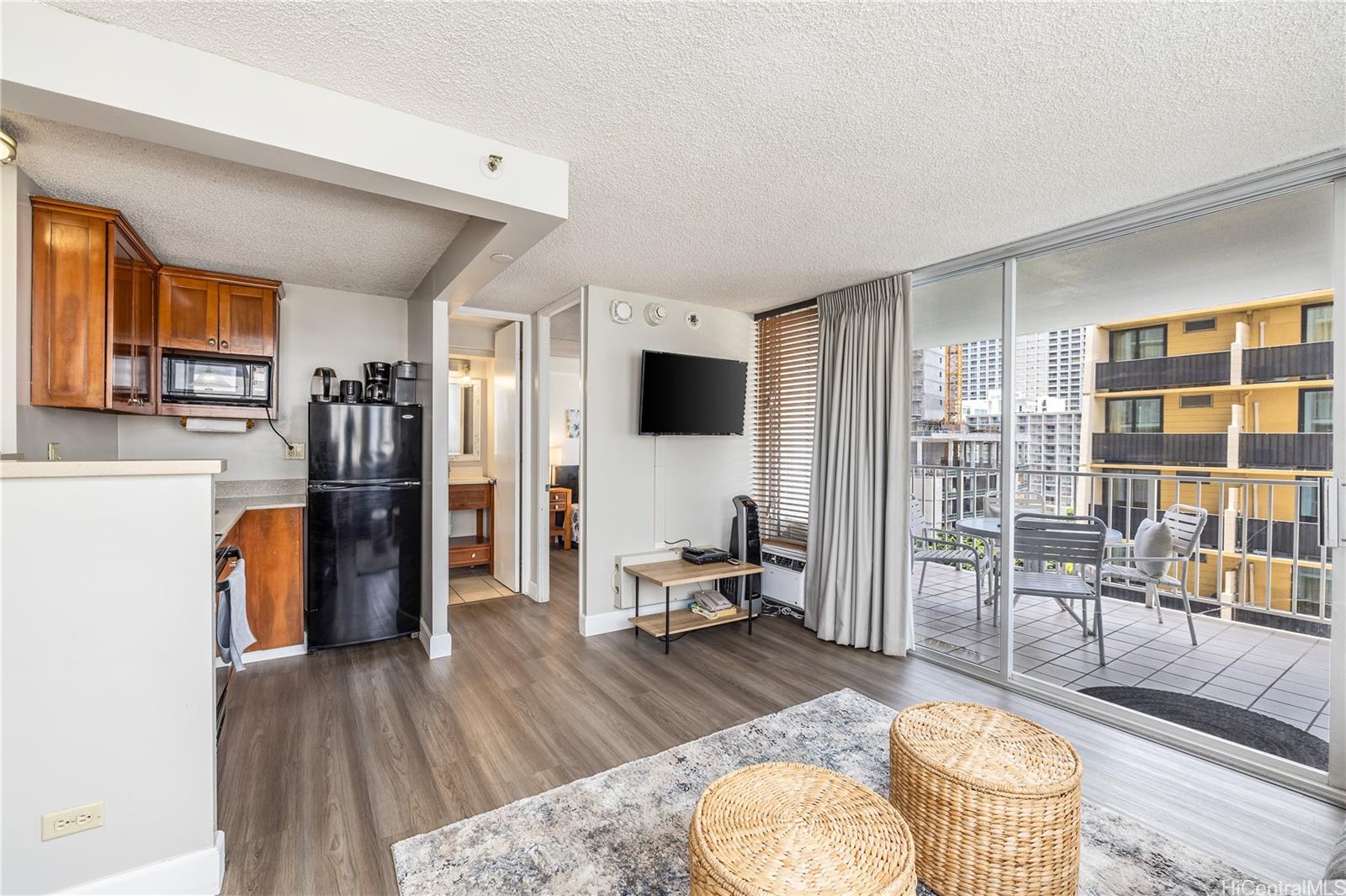 Pacific Monarch condo # 1006, Honolulu, Hawaii - photo 4 of 23