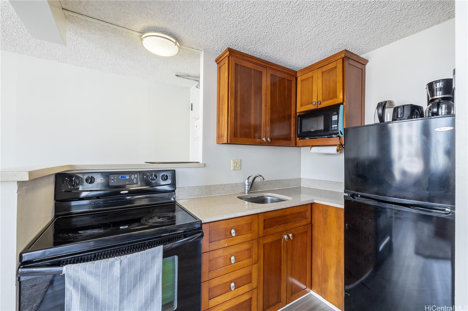 Pacific Monarch condo # 1006, Honolulu, Hawaii - photo 5 of 23