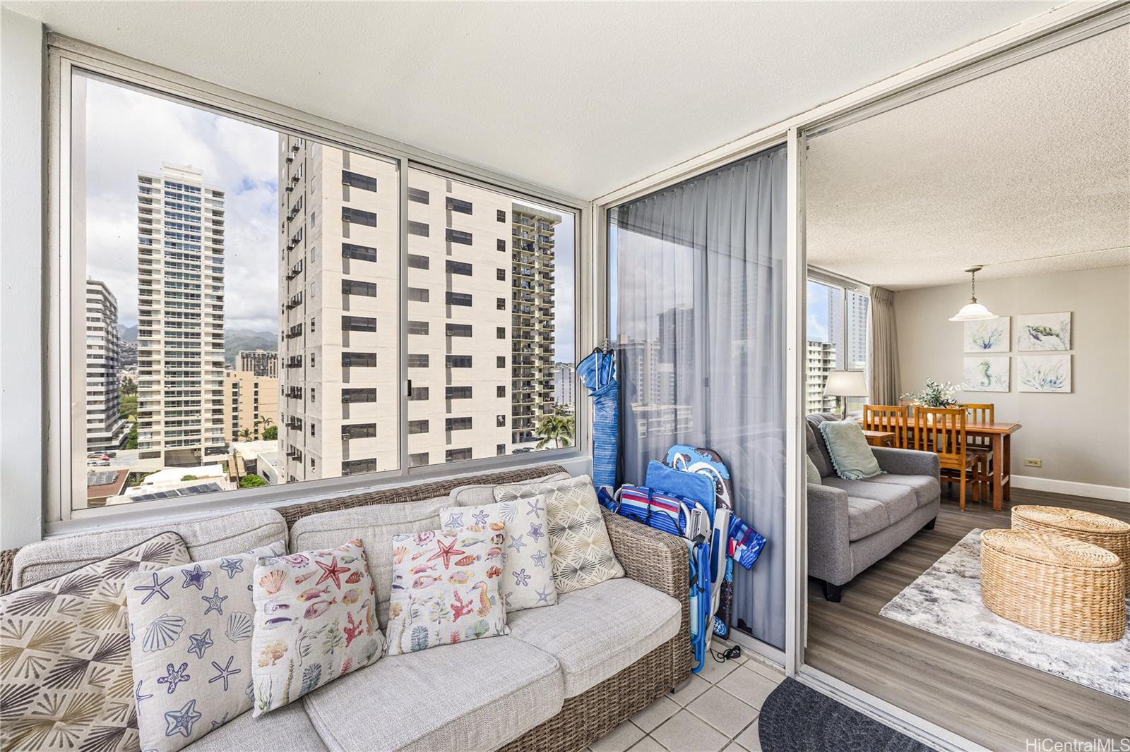 Pacific Monarch condo # 1006, Honolulu, Hawaii - photo 8 of 23