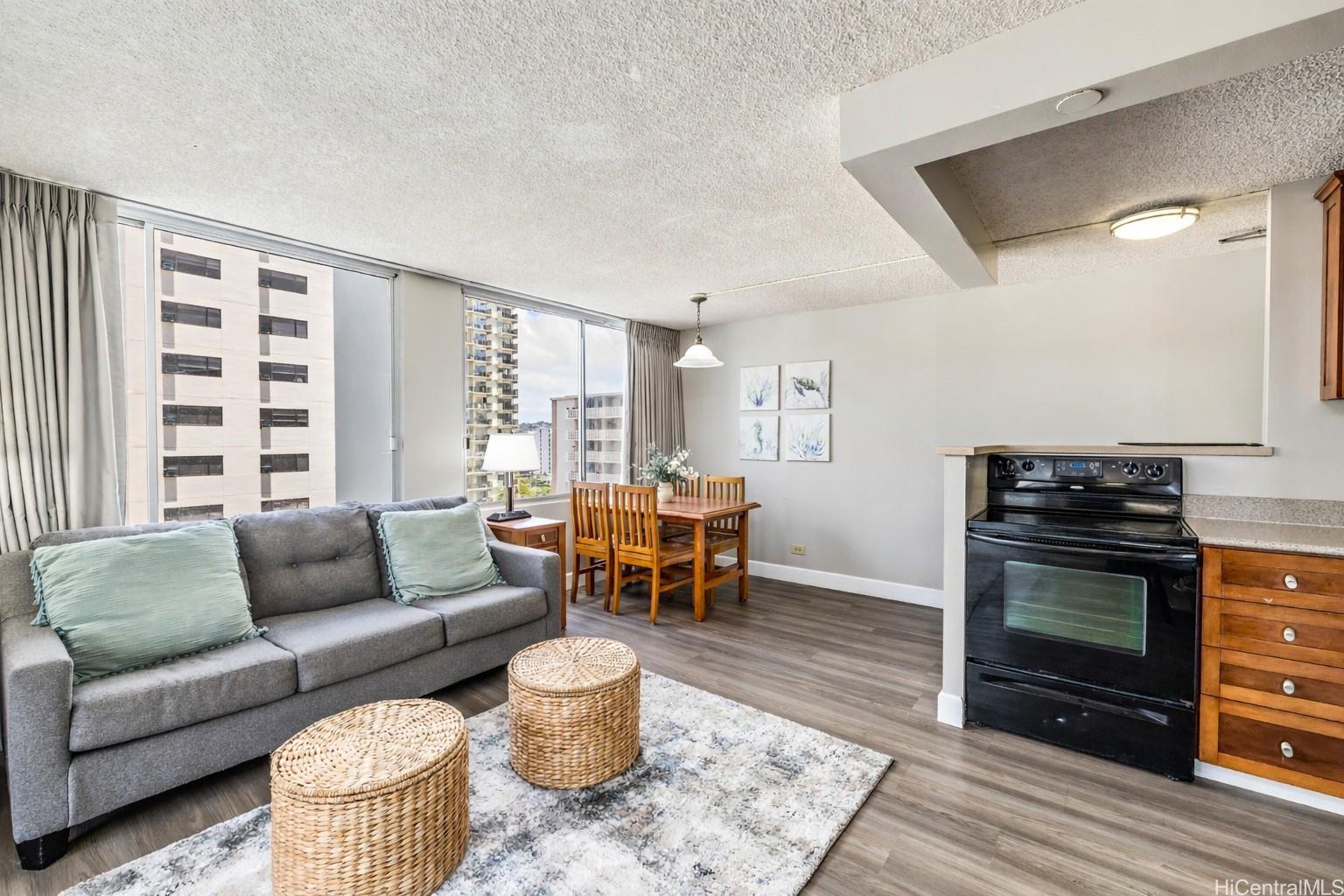 Pacific Monarch condo # 1006, Honolulu, Hawaii - photo 4 of 21