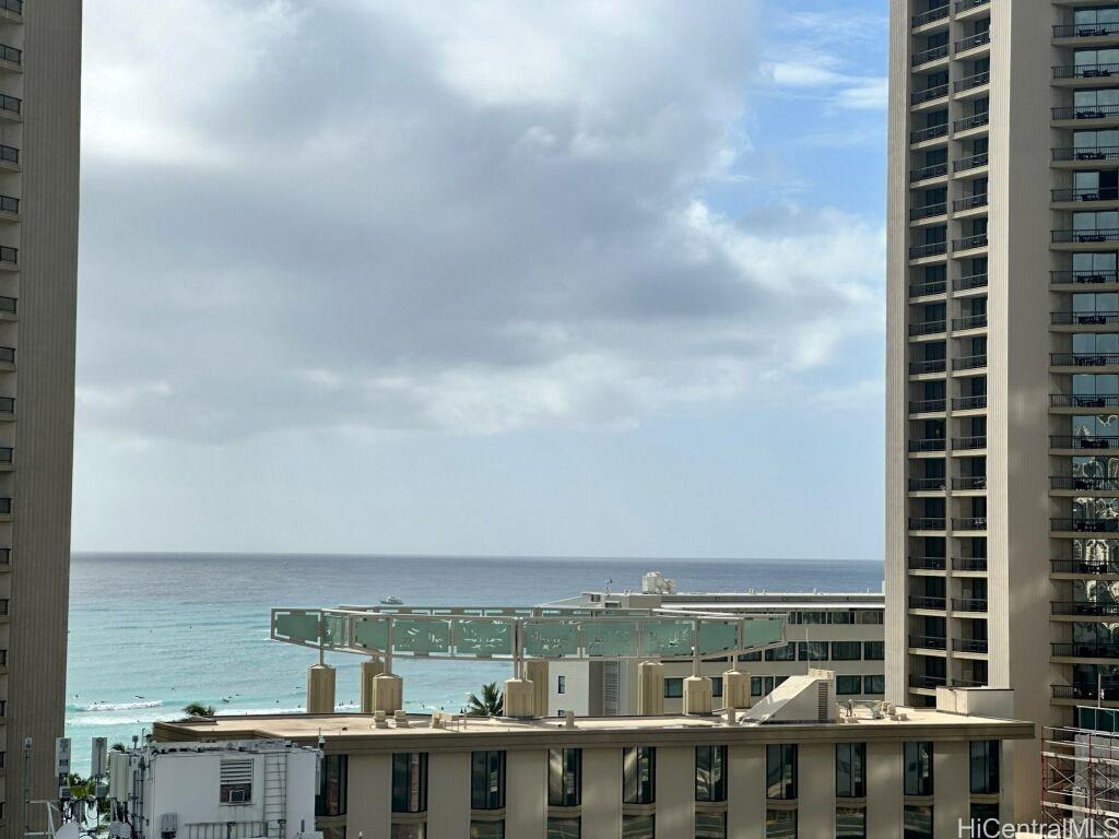 Pacific Monarch condo # 1305, Honolulu, Hawaii - photo 5 of 11