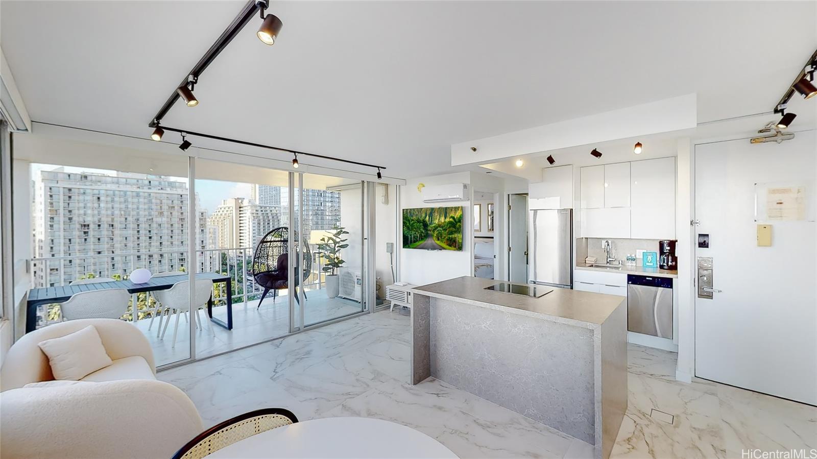 Pacific Monarch condo # 1403, Honolulu, Hawaii - photo 7 of 25