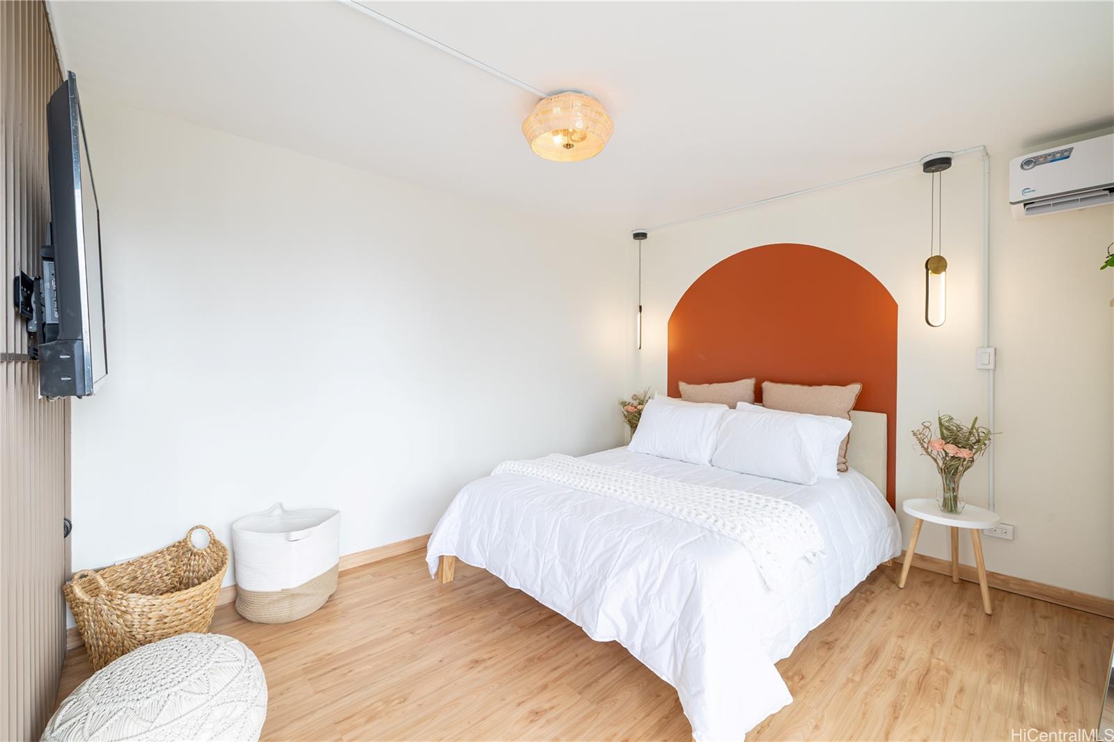 Pacific Monarch condo # 1605, Honolulu, Hawaii - photo 11 of 17