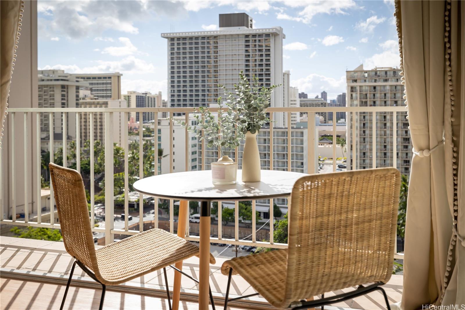 Pacific Monarch condo # 1605, Honolulu, Hawaii - photo 13 of 17