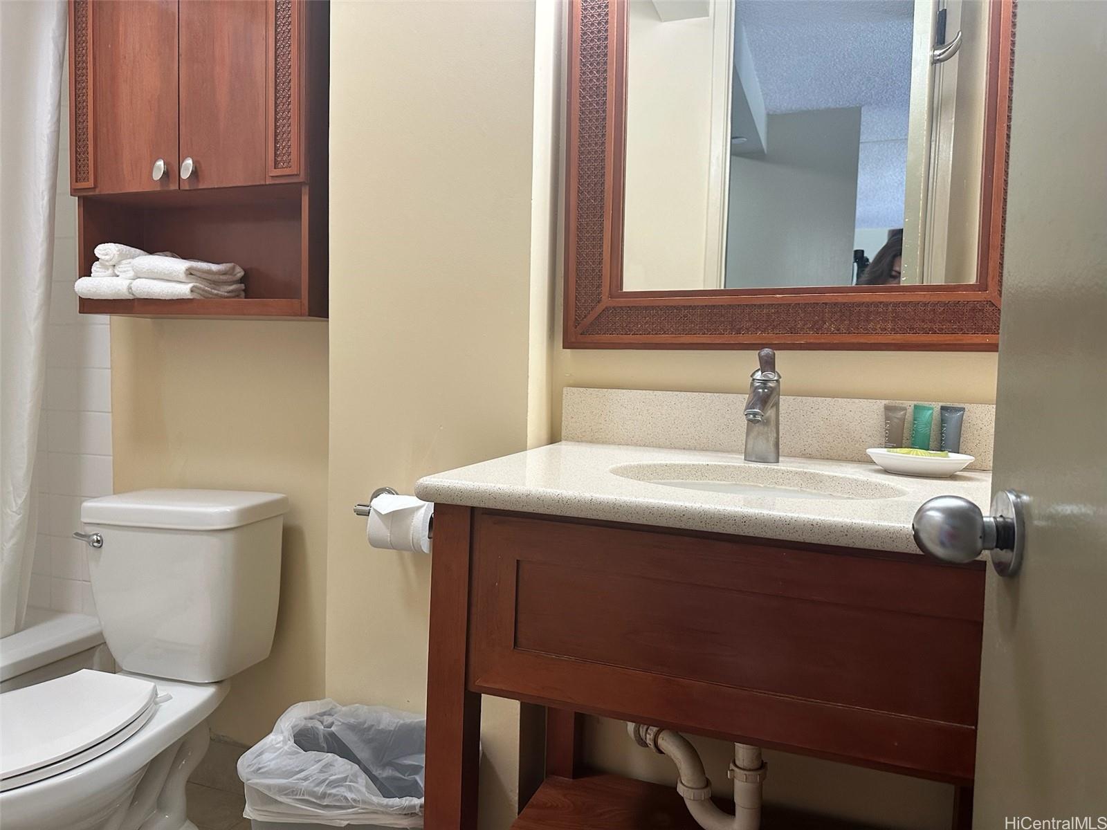 Pacific Monarch condo # 1708, Honolulu, Hawaii - photo 10 of 13