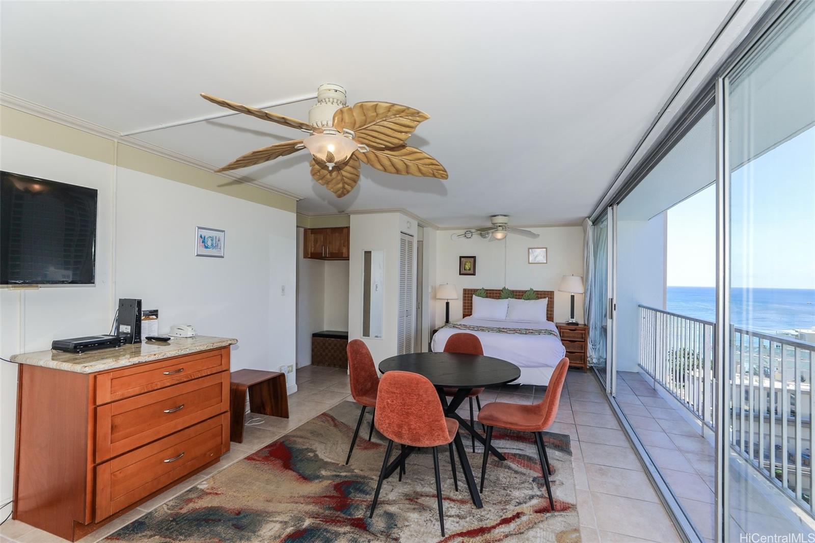 Pacific Monarch condo # 1904, Honolulu, Hawaii - photo 5 of 25