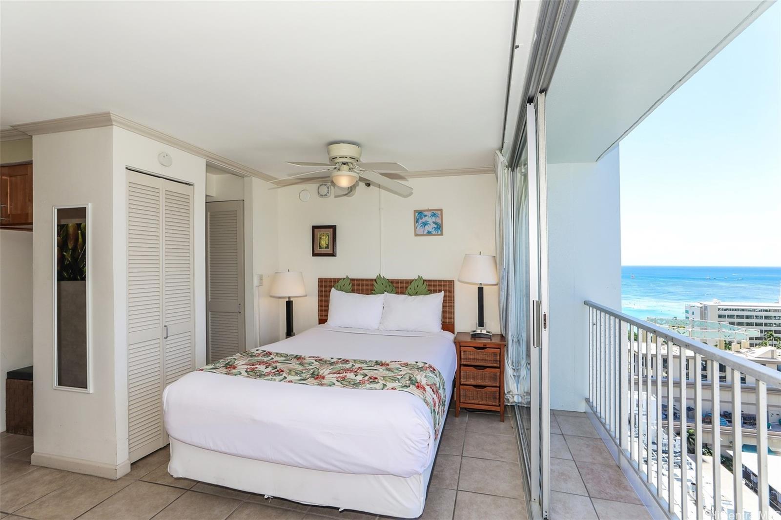 Pacific Monarch condo # 1904, Honolulu, Hawaii - photo 6 of 25