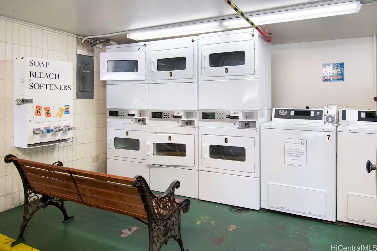 Pacific Monarch condo # 2408, Honolulu, Hawaii - photo 20 of 20