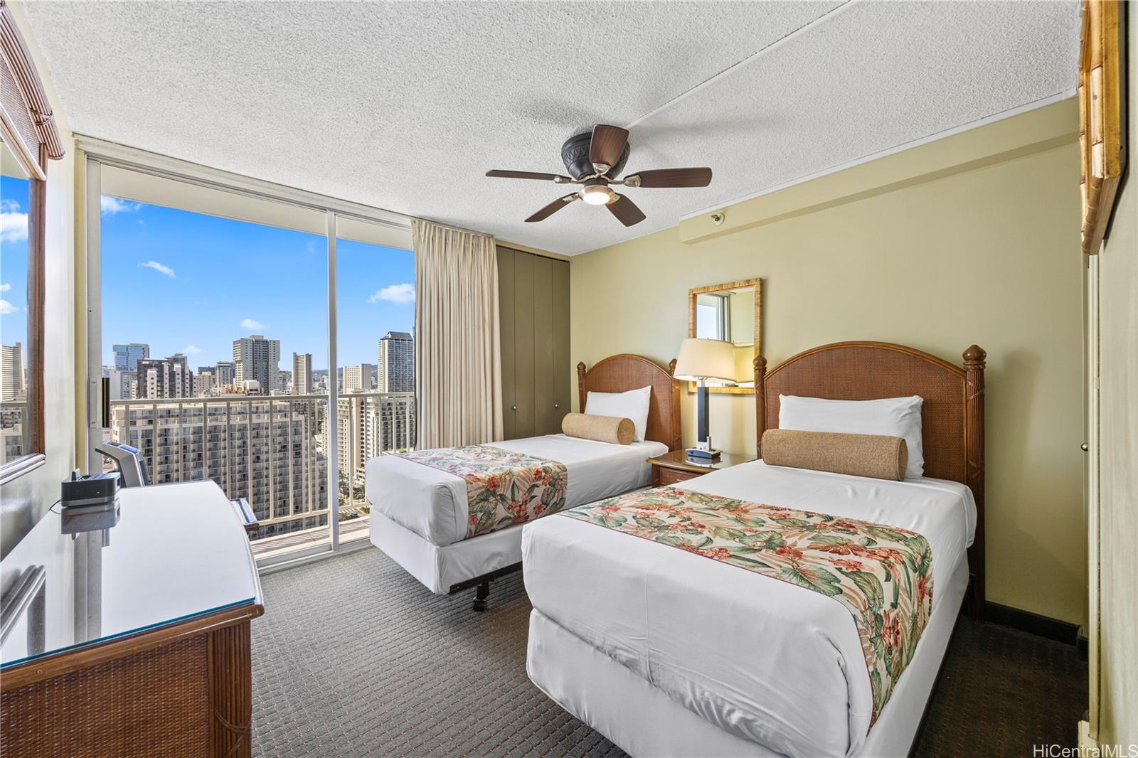 Pacific Monarch condo # 2503, Honolulu, Hawaii - photo 16 of 25