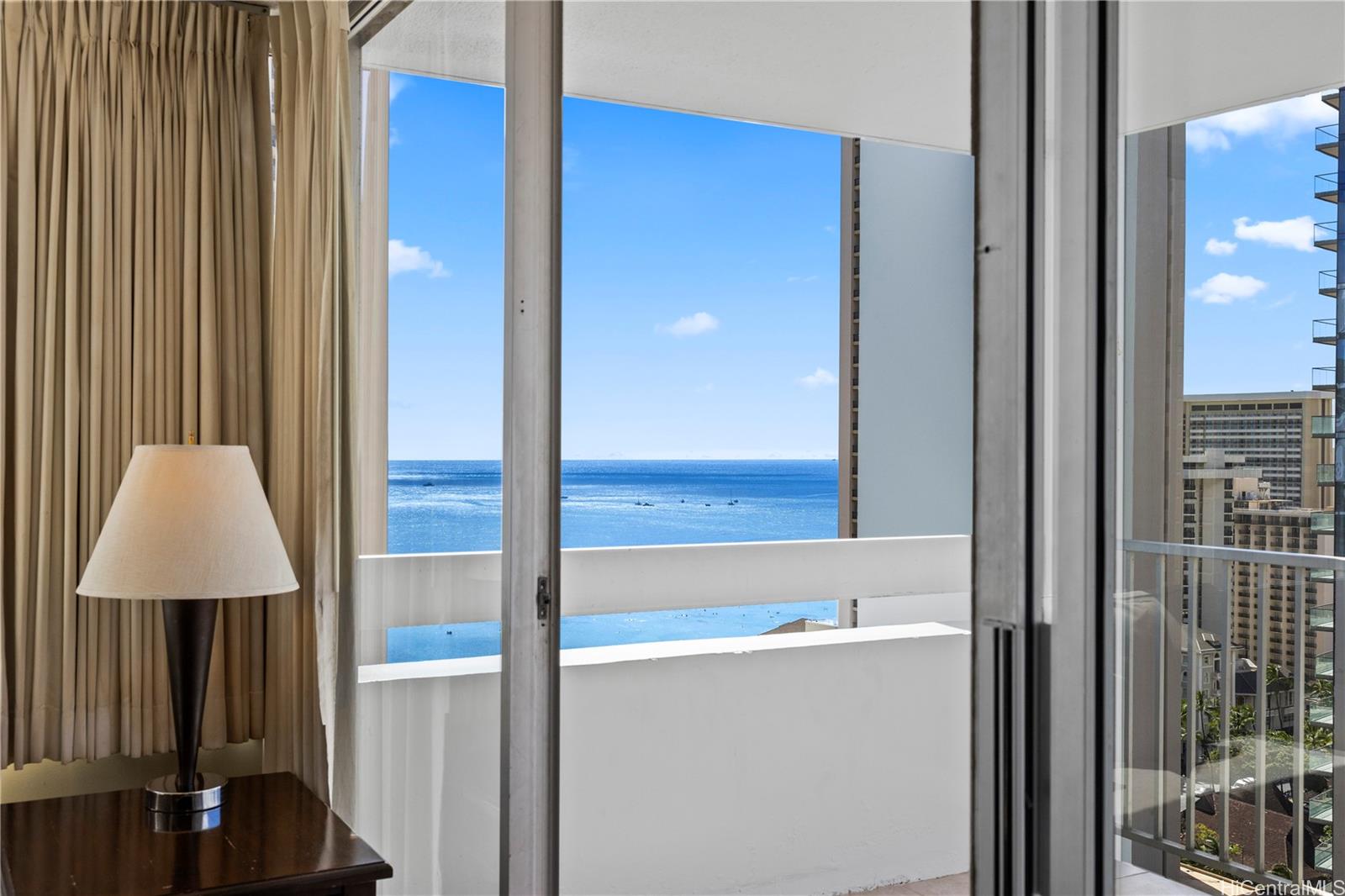 Pacific Monarch condo # 2503, Honolulu, Hawaii - photo 4 of 25