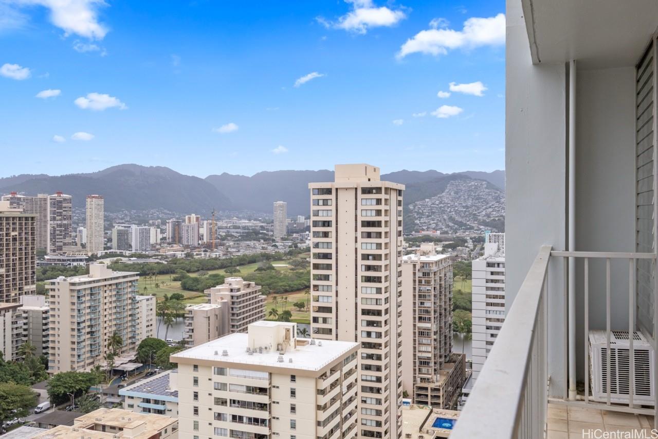 Pacific Monarch condo # 2704, Honolulu, Hawaii - photo 4 of 19