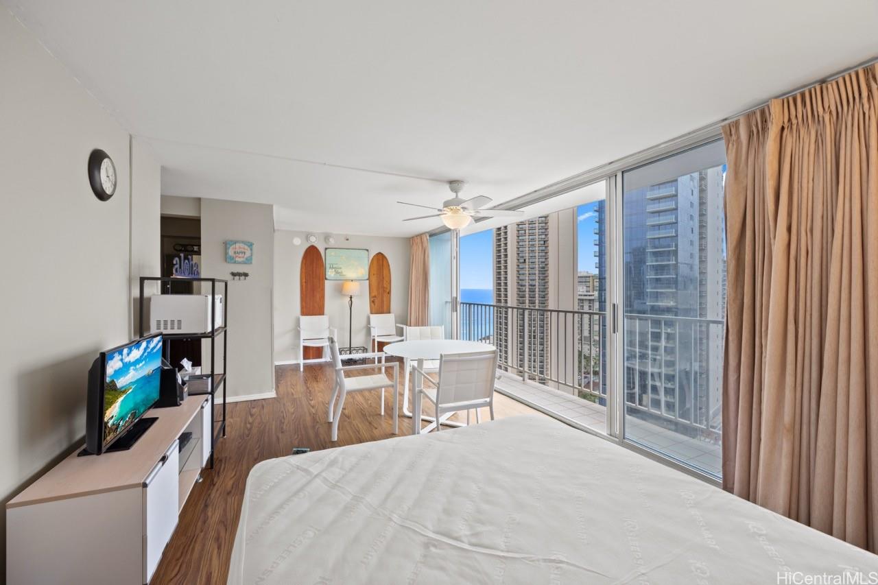 Pacific Monarch condo # 2704, Honolulu, Hawaii - photo 5 of 19