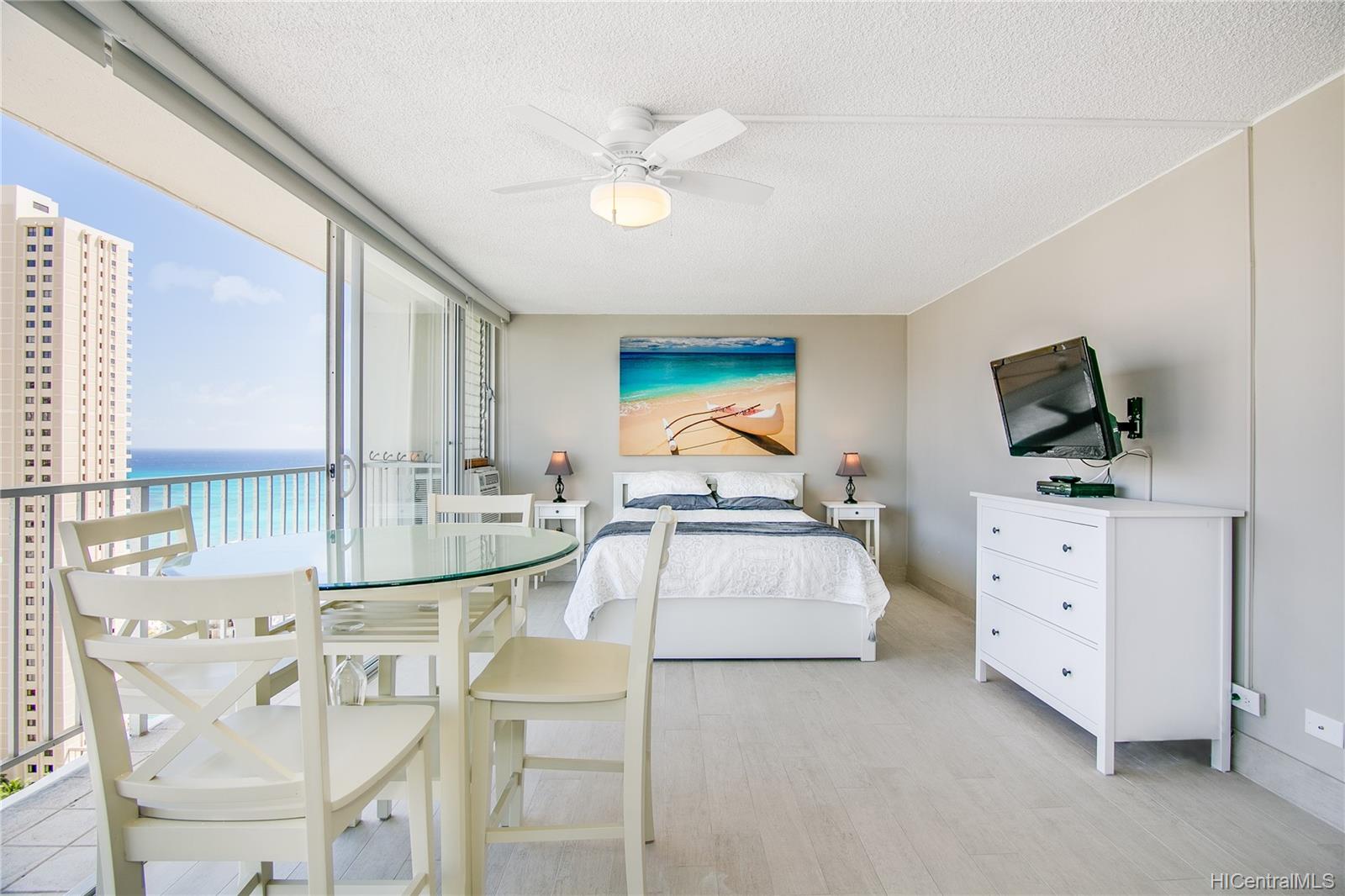 Pacific Monarch 2708, 2427 Kuhio Ave, Honolulu Waikiki