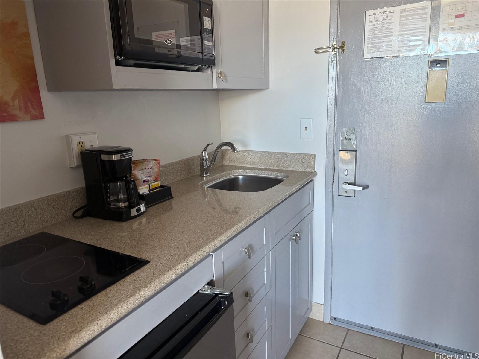 Pacific Monarch condo # 2805, Honolulu, Hawaii - photo 4 of 5