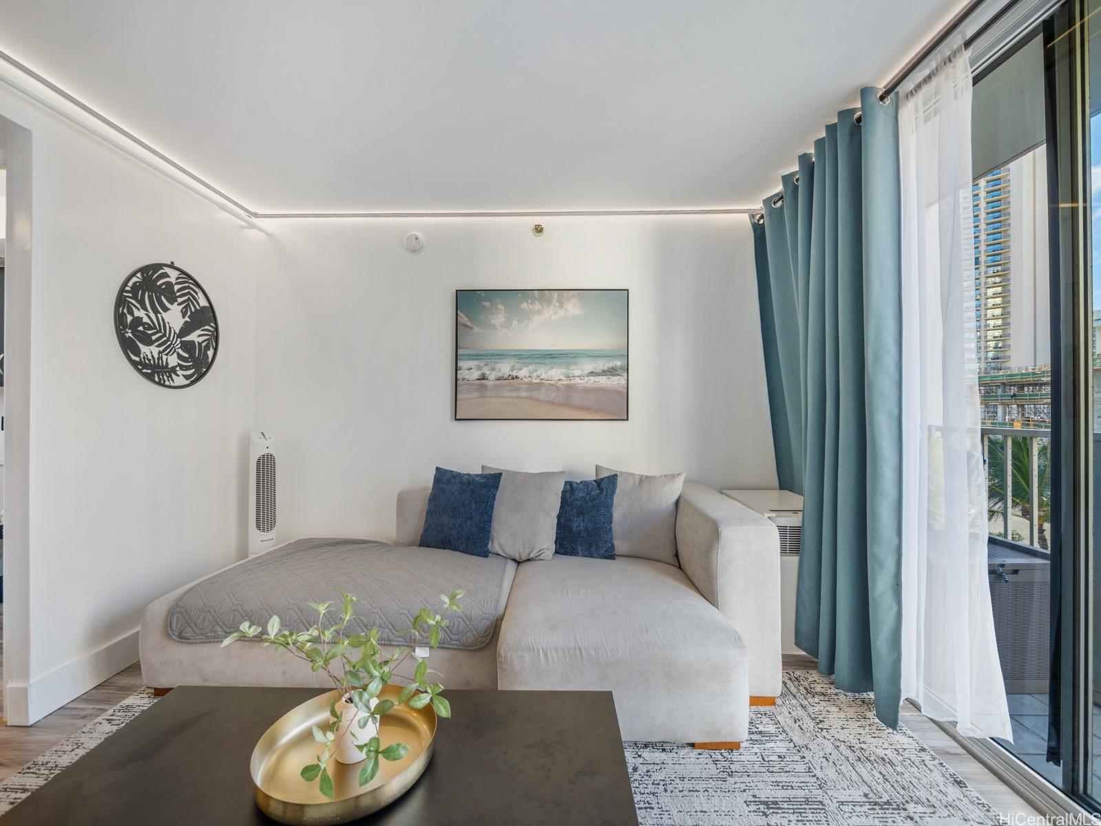 Pacific Monarch condo # 804, Honolulu, Hawaii - photo 3 of 18