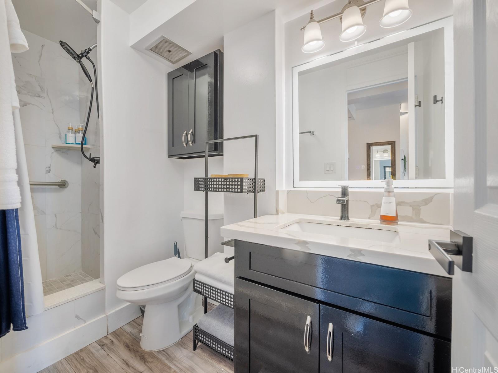 Pacific Monarch condo # 804, Honolulu, Hawaii - photo 8 of 18