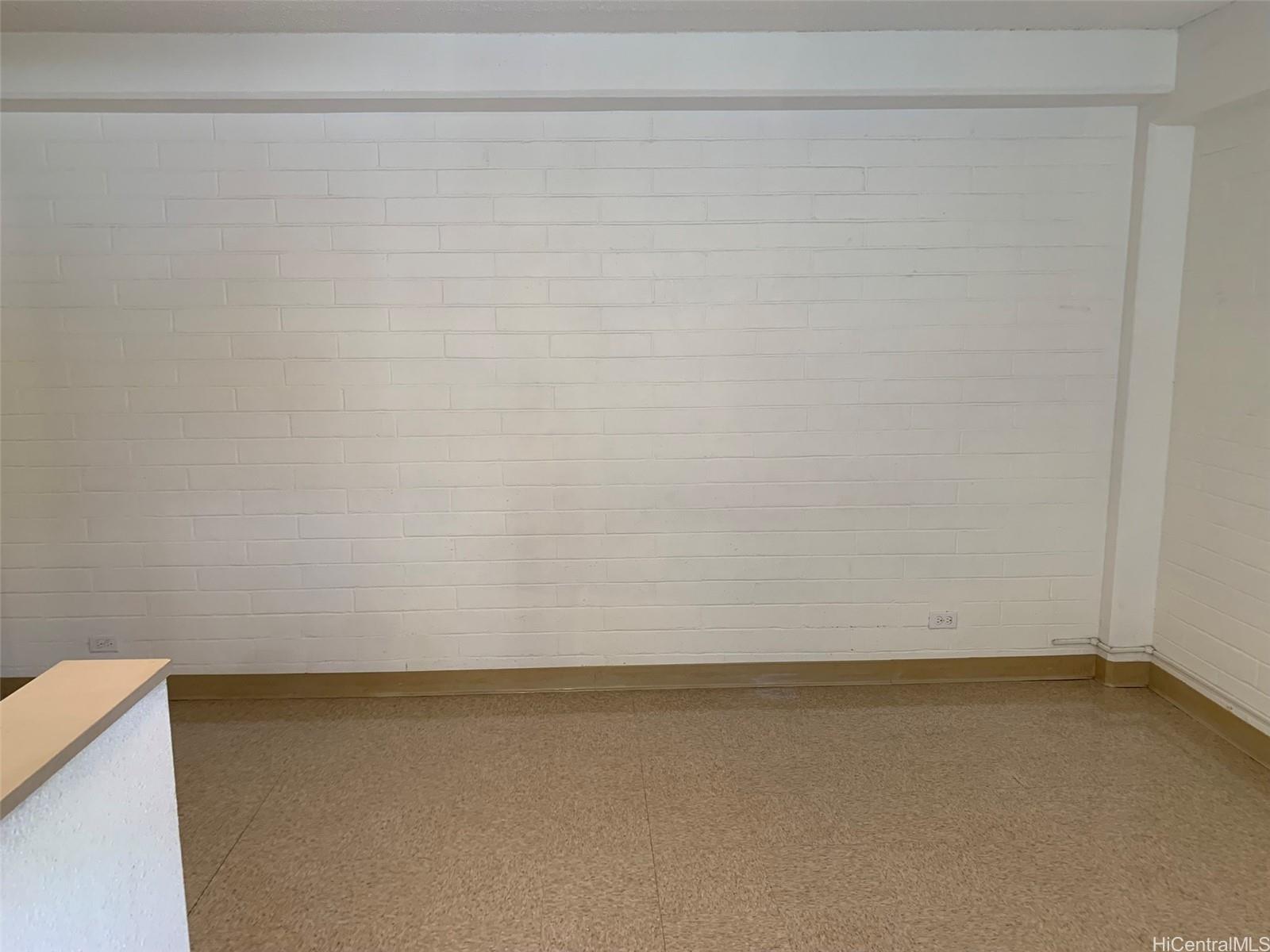 2428 Koa Ave Honolulu - Rental - photo 4 of 5