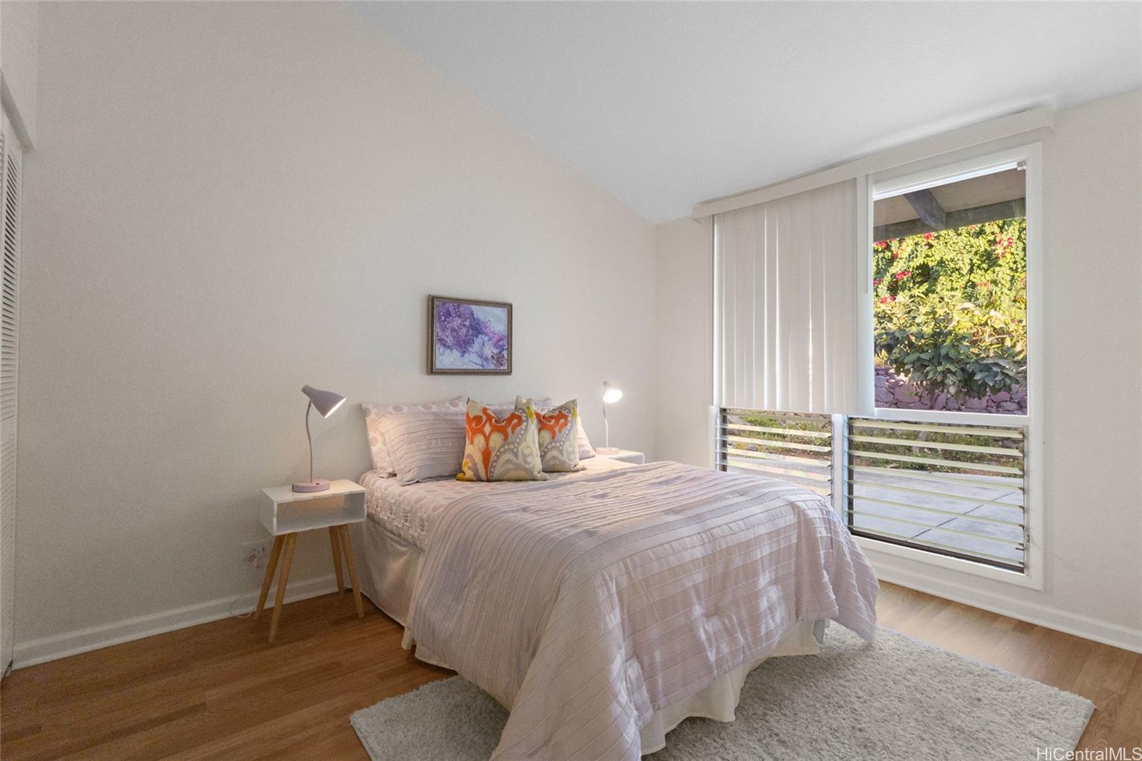 243  Poipu Drive Koko Kai, Hawaii Kai home - photo 11 of 19