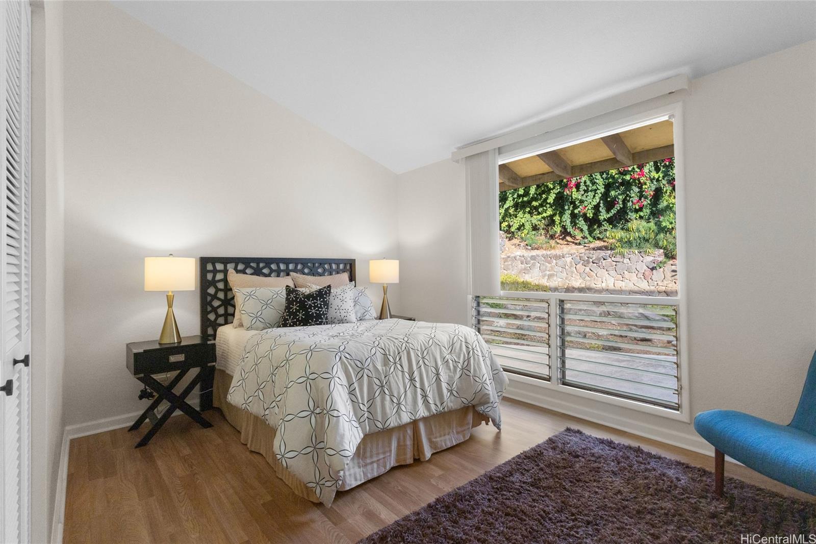 243  Poipu Drive Koko Kai, Hawaii Kai home - photo 10 of 19