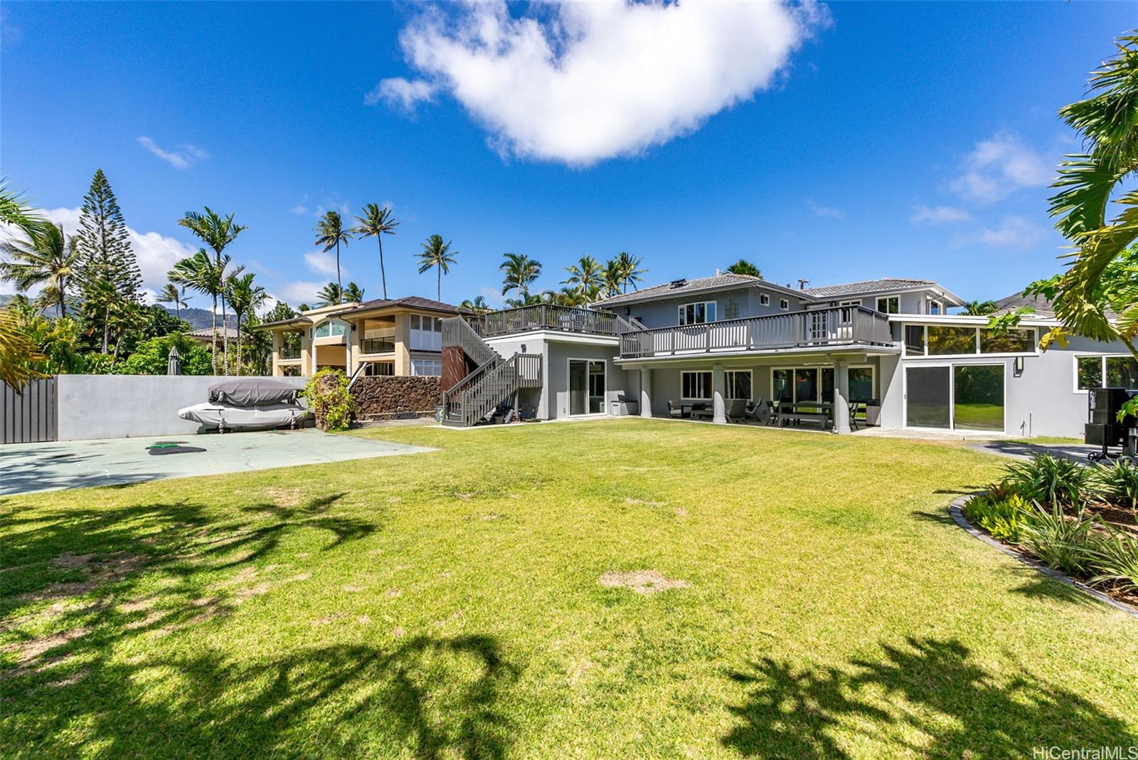 243  Portlock Road Portlock, Hawaii Kai home - photo 23 of 25