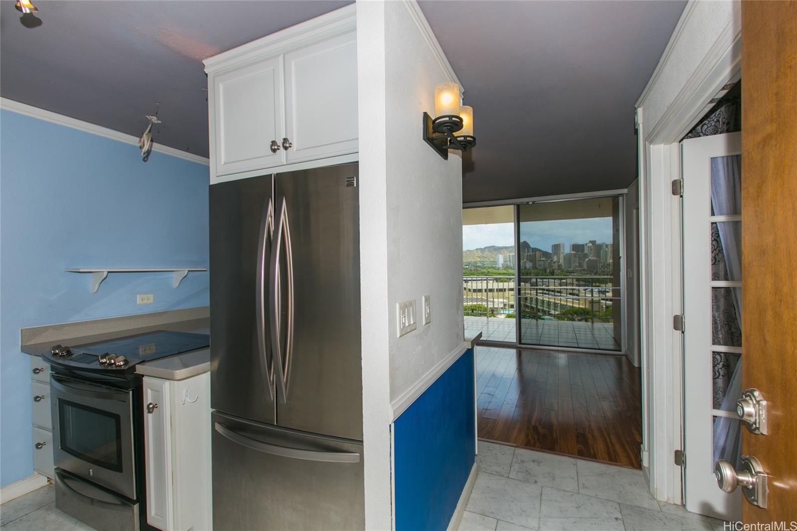 Kapiolani Gardens condo # 1003, Honolulu, Hawaii - photo 11 of 20