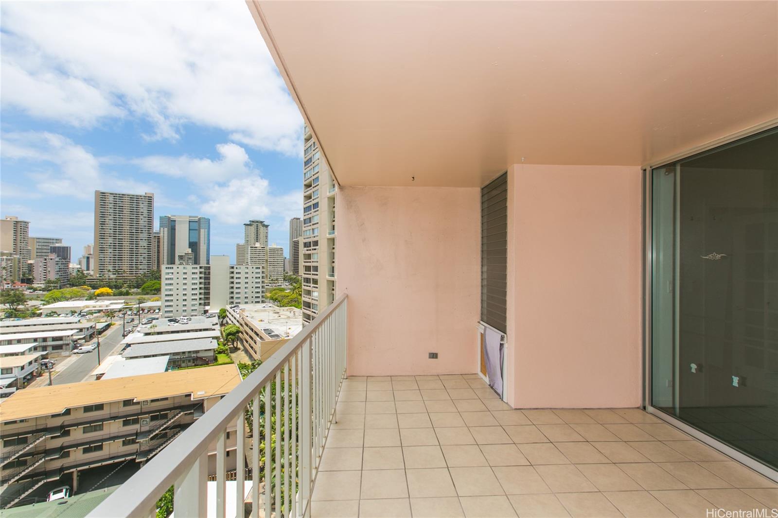 Kapiolani Gardens condo # 1003, Honolulu, Hawaii - photo 6 of 20