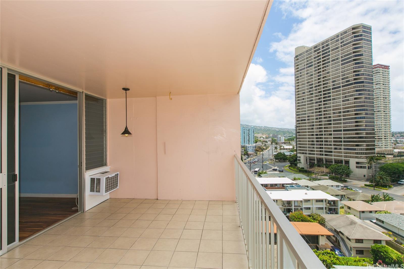 Kapiolani Gardens condo # 1003, Honolulu, Hawaii - photo 7 of 20