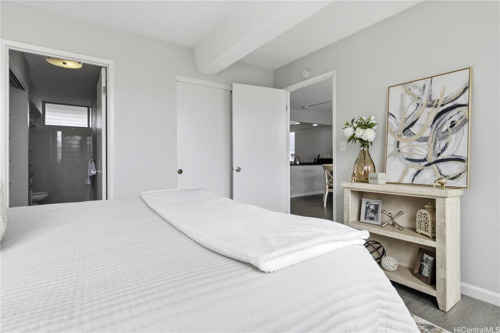 Kapiolani Gardens condo # 101, Honolulu, Hawaii - photo 12 of 18