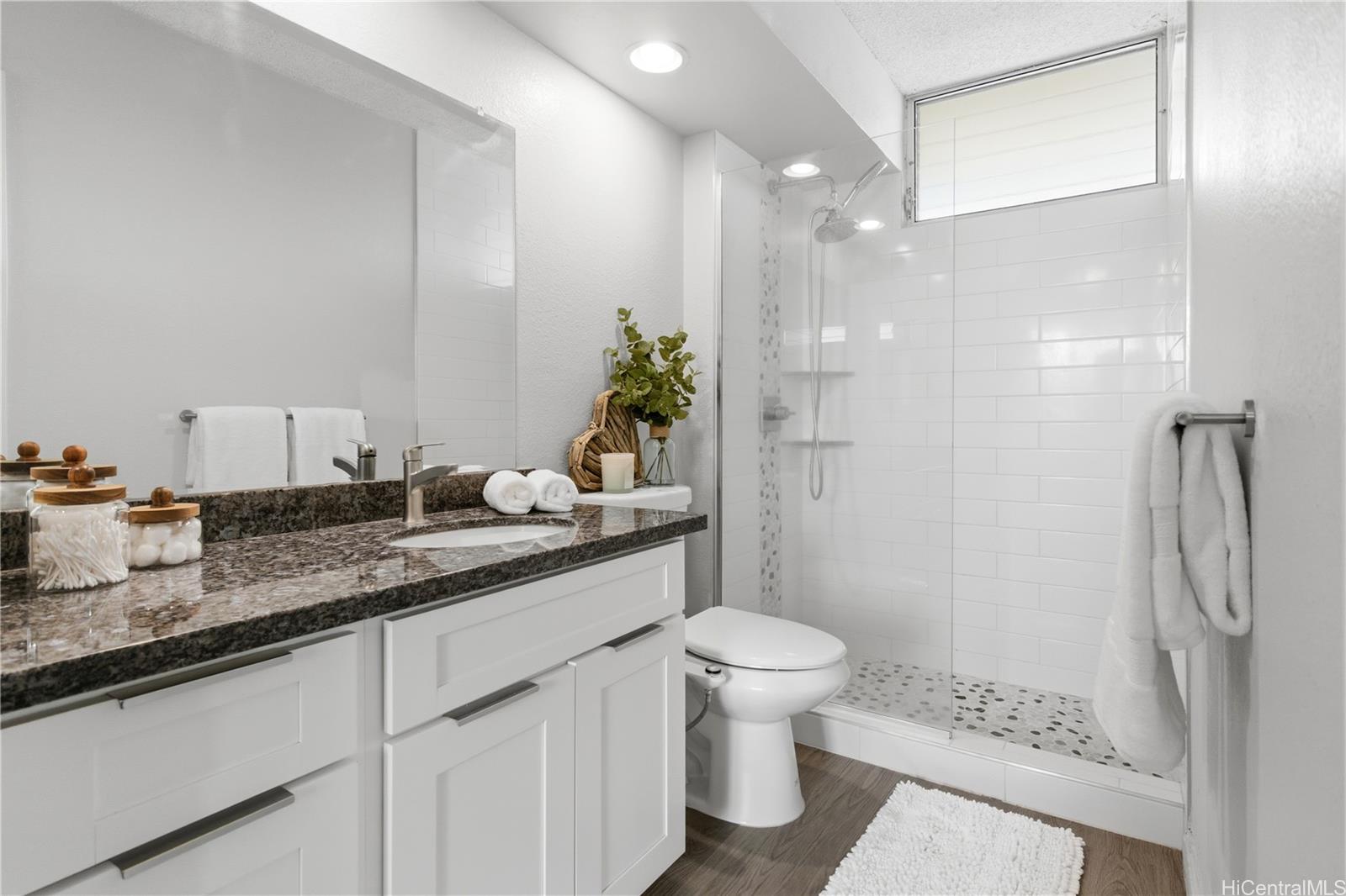 Kapiolani Gardens condo # 101, Honolulu, Hawaii - photo 14 of 18