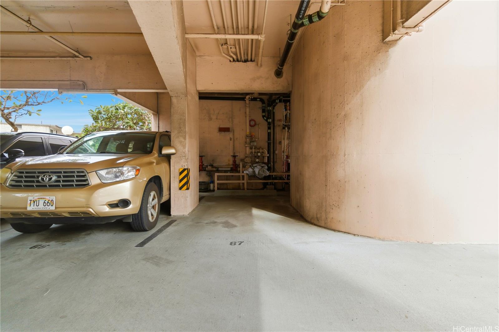 Kapiolani Gardens condo # 101, Honolulu, Hawaii - photo 18 of 18