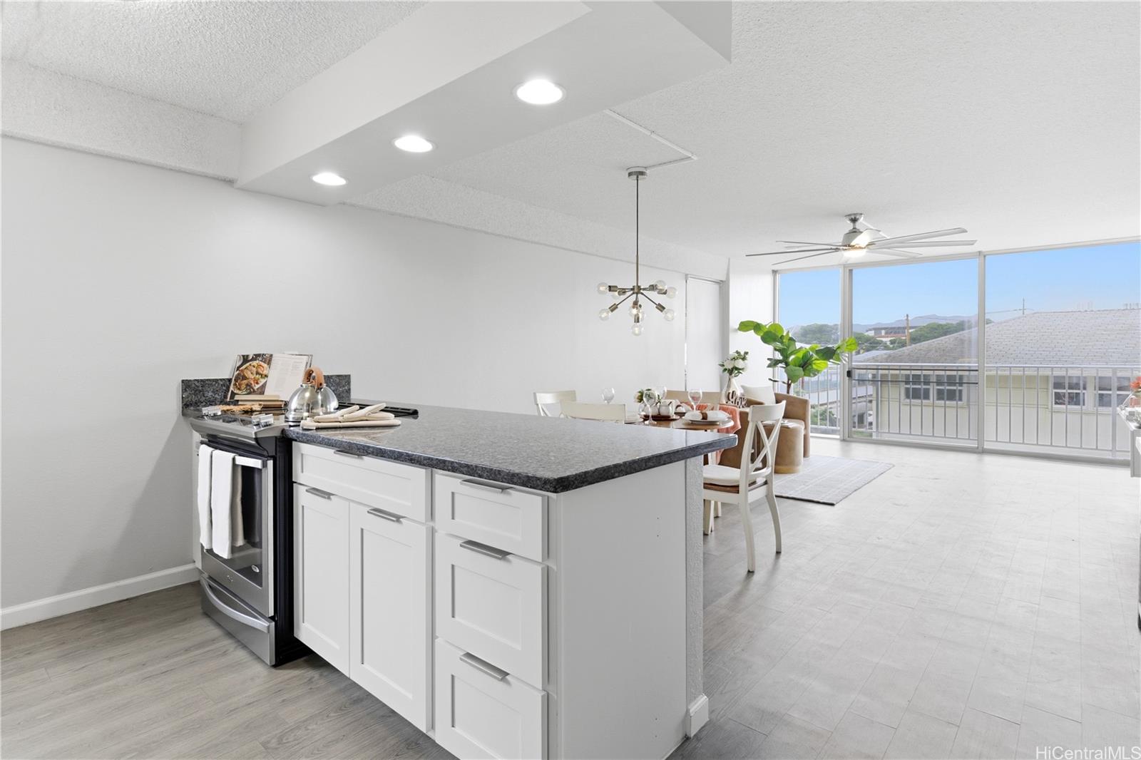 Kapiolani Gardens condo # 101, Honolulu, Hawaii - photo 7 of 18