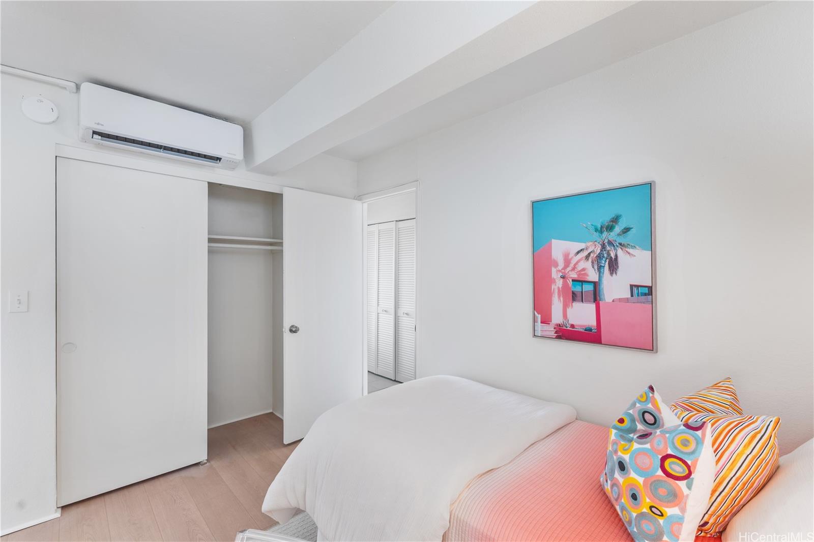 Kapiolani Gardens condo # 803, Honolulu, Hawaii - photo 16 of 23