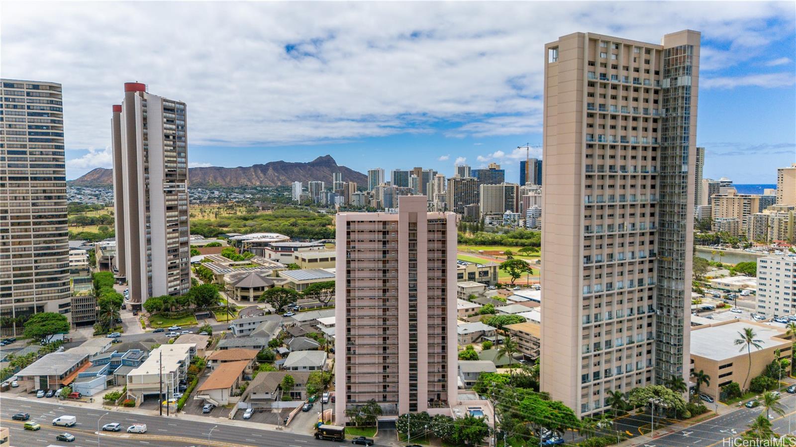 Kapiolani Gardens condo # 803, Honolulu, Hawaii - photo 4 of 23
