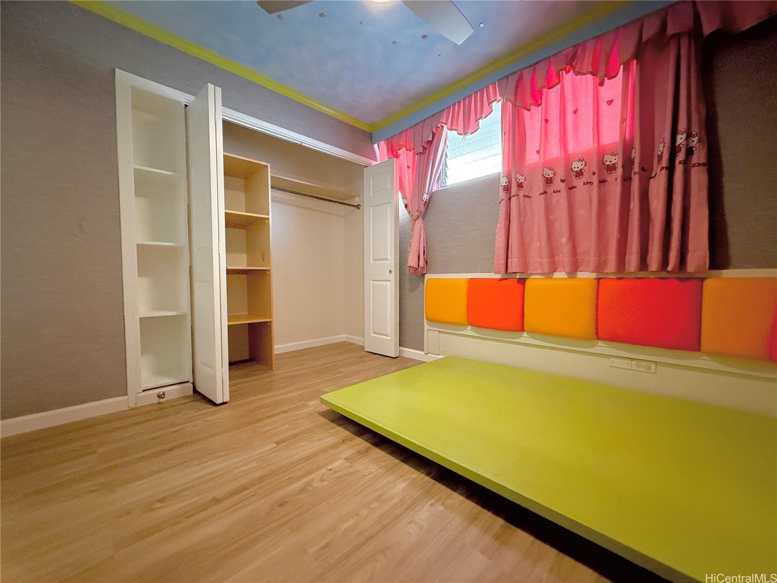 Terrace Towers condo # 106, Honolulu, Hawaii - photo 12 of 18