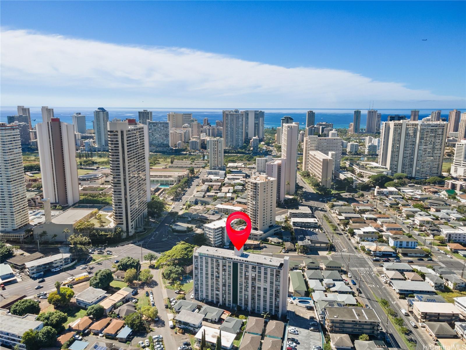 Terrace Towers condo # 1201, Honolulu, Hawaii - photo 18 of 20