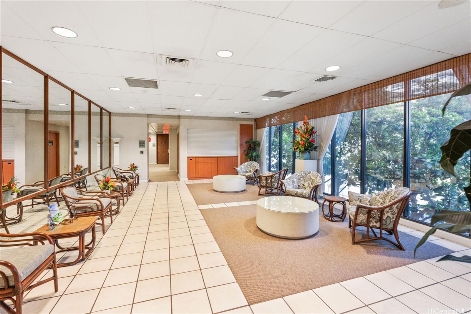 Waikiki Park Hgts condo # 1101, Honolulu, Hawaii - photo 17 of 25