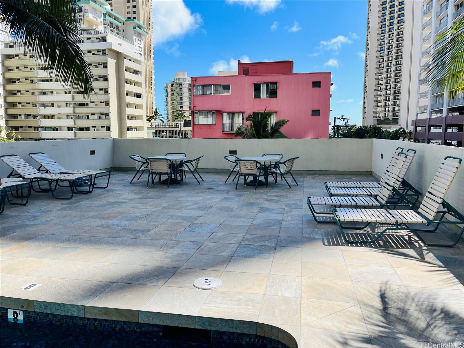 2440 Kuhio Ave Honolulu - Rental - photo 13 of 25