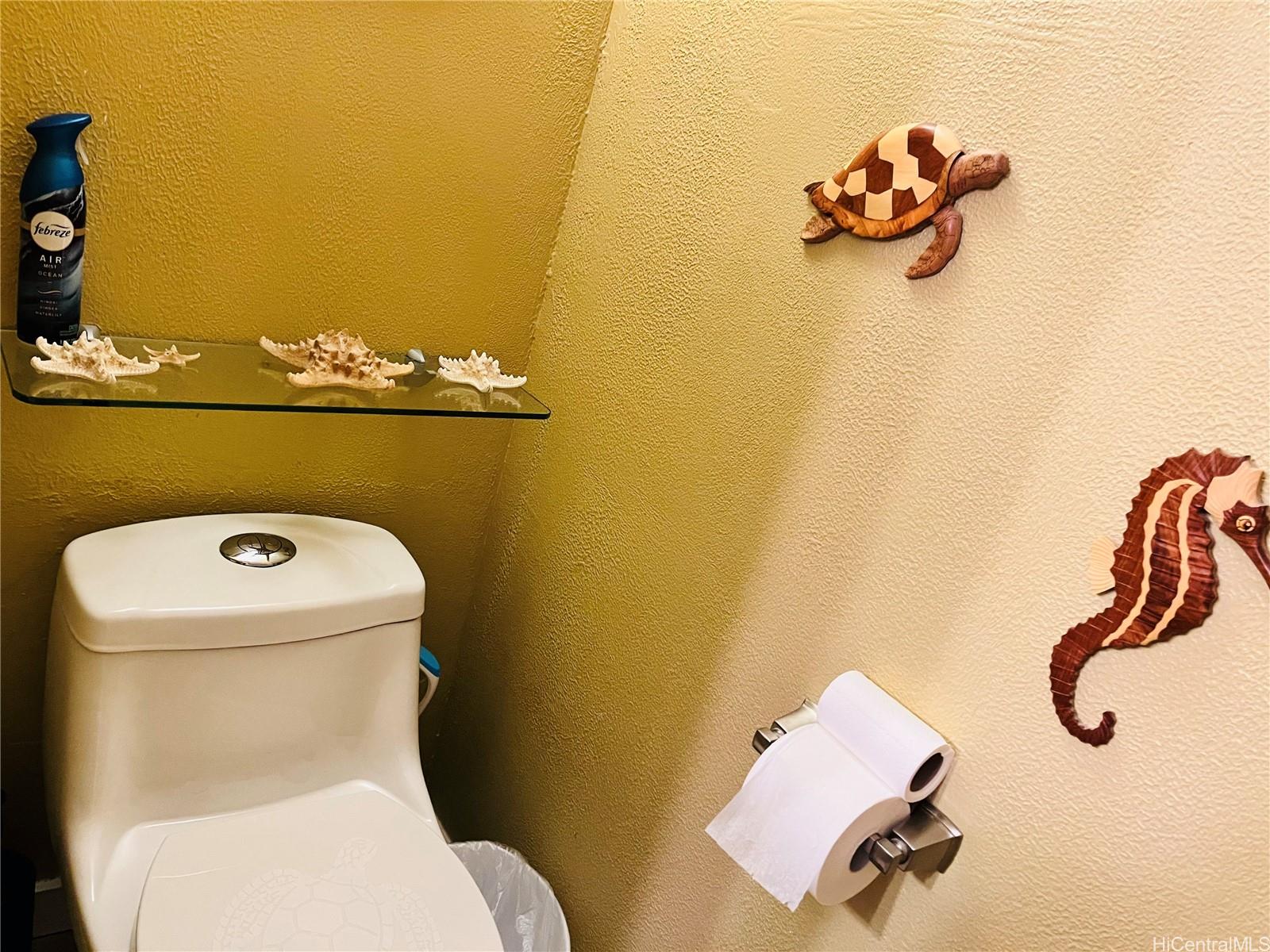 2440 Kuhio Ave Honolulu - Rental - photo 6 of 25