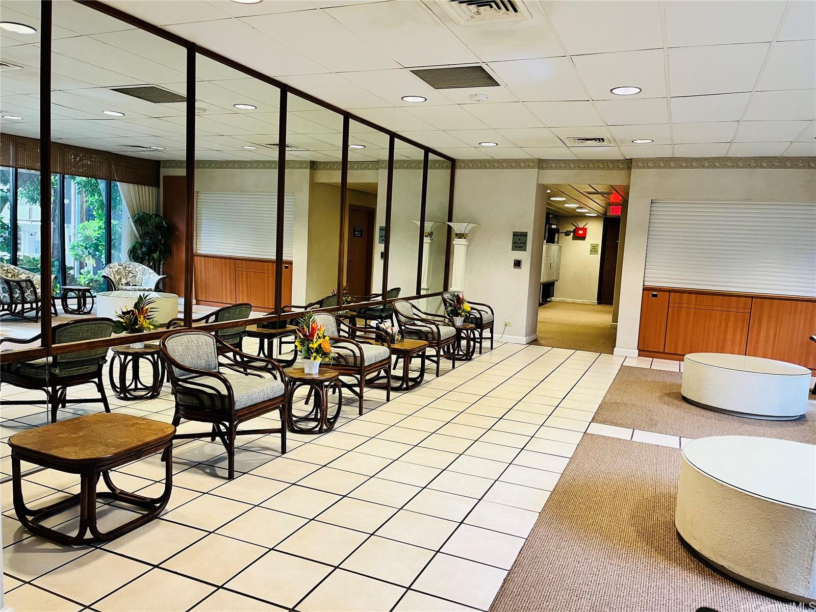 2440 Kuhio Ave Honolulu - Rental - photo 13 of 22