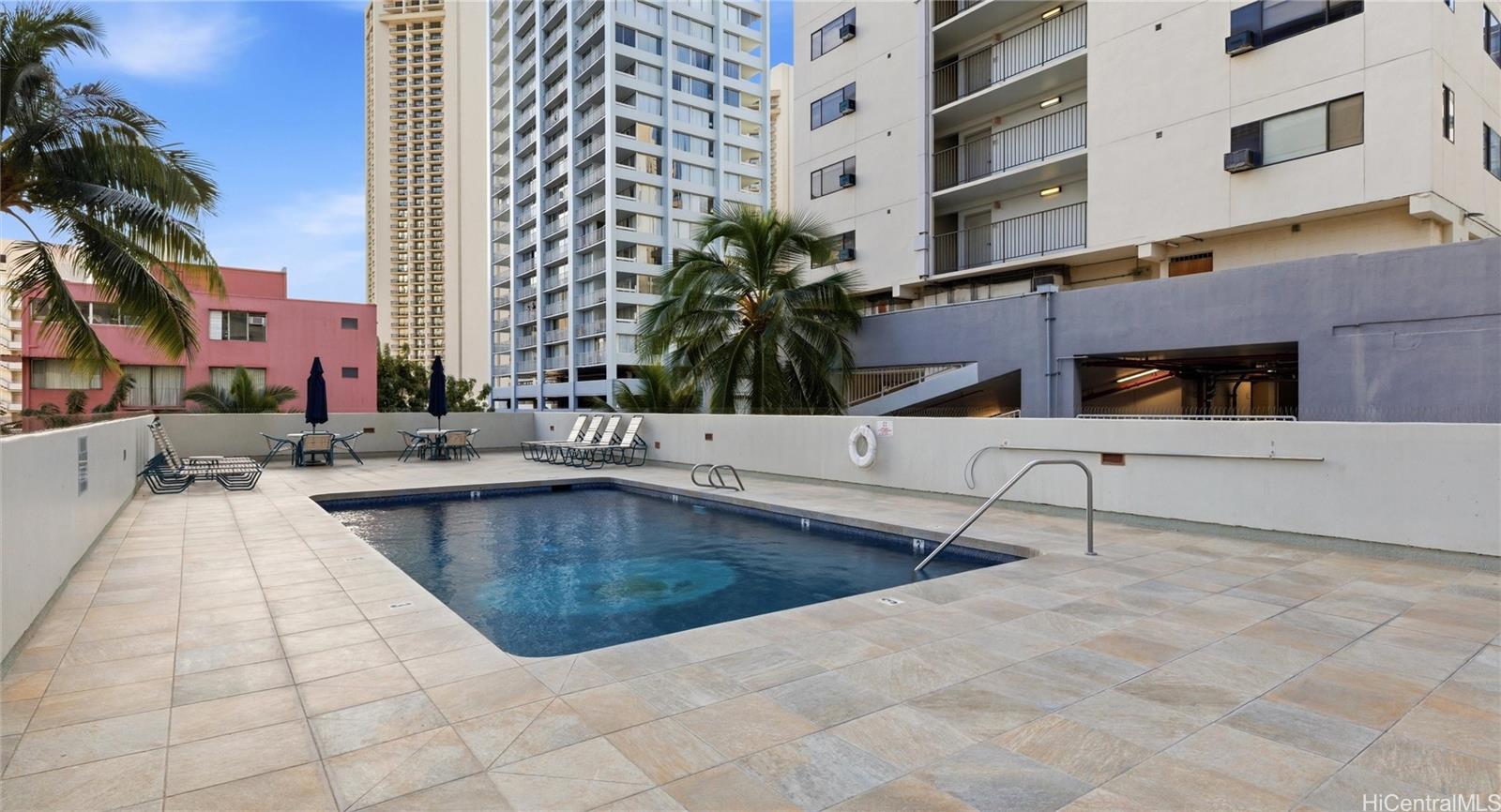 Waikiki Park Hgts condo # 2001, Honolulu, Hawaii - photo 21 of 25