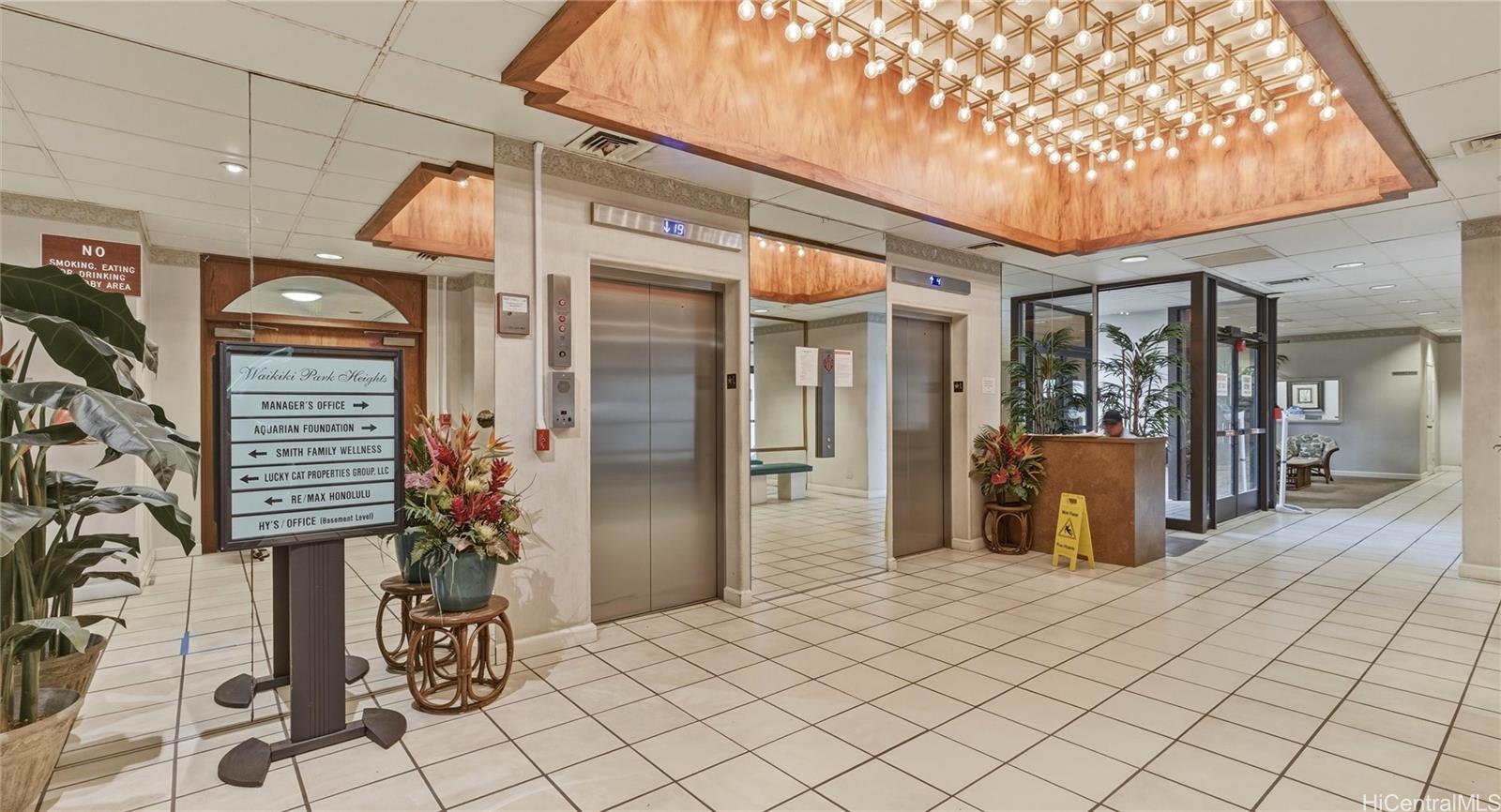 Waikiki Park Hgts condo # 2001, Honolulu, Hawaii - photo 22 of 25