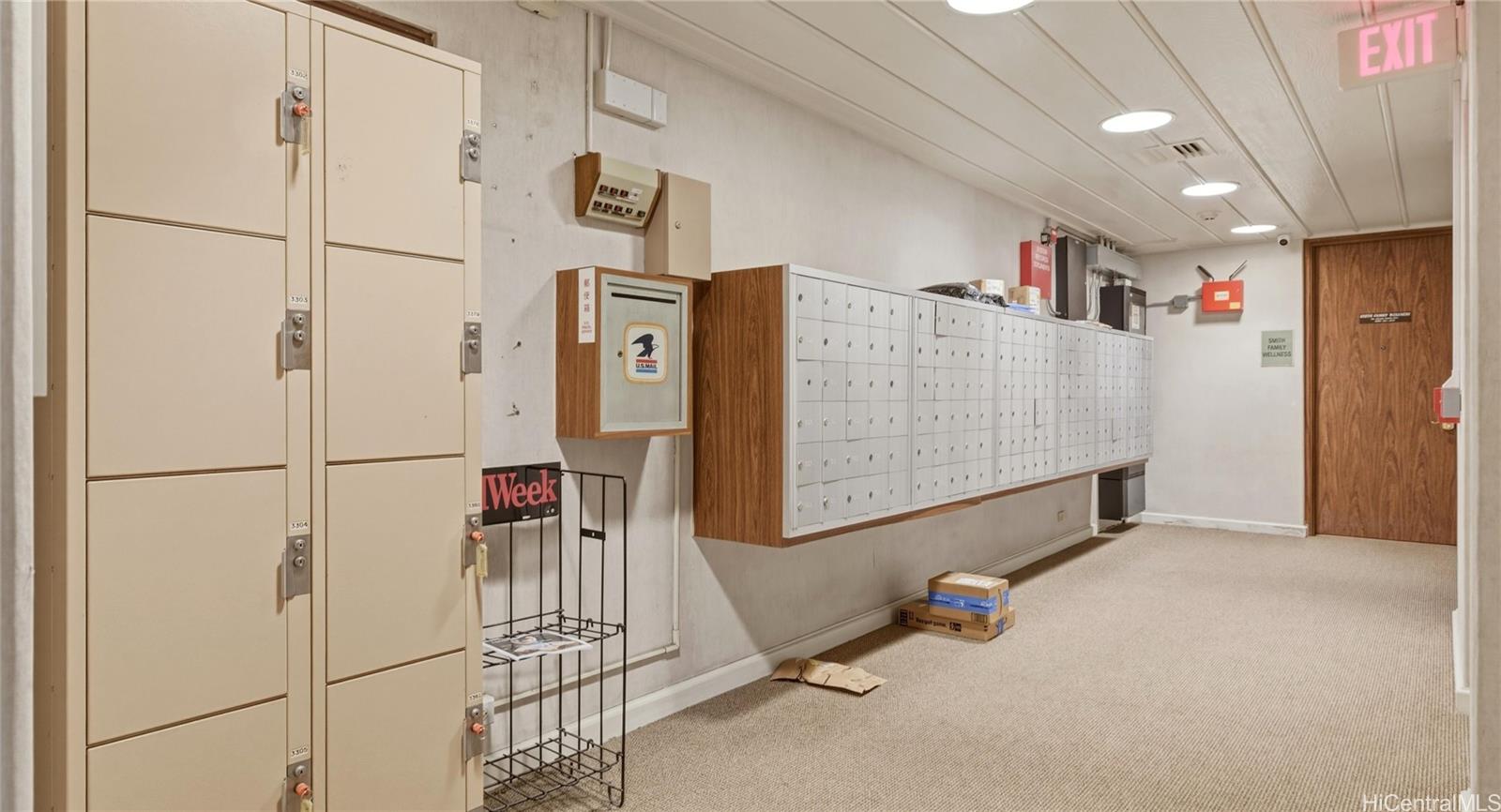 Waikiki Park Hgts condo # 2001, Honolulu, Hawaii - photo 25 of 25