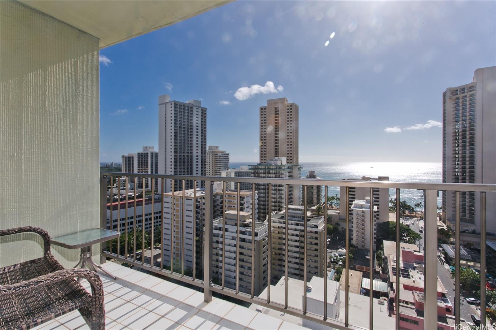 2440 Kuhio Ave Honolulu - Rental - photo 19 of 21