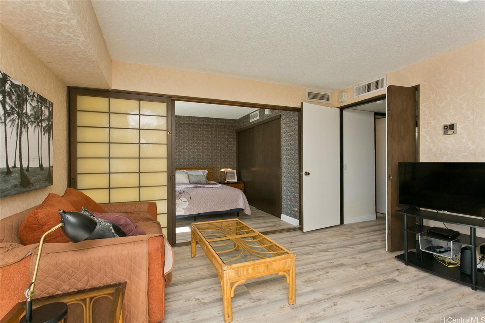 2440 Kuhio Ave Honolulu - Rental - photo 21 of 21