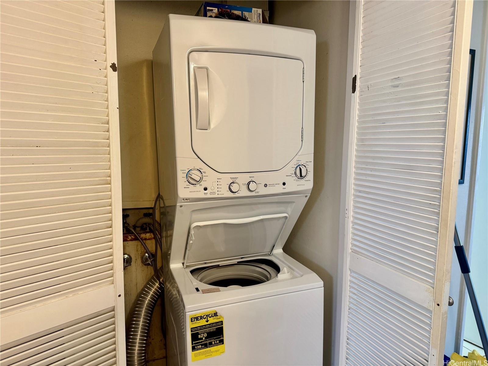 2440 Kuhio Ave Honolulu - Rental - photo 14 of 25