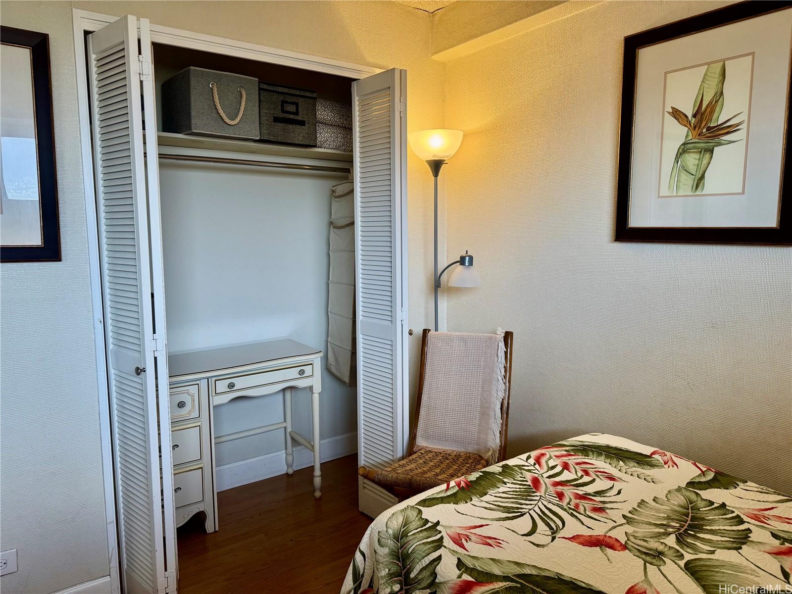 2440 Kuhio Ave Honolulu - Rental - photo 18 of 25